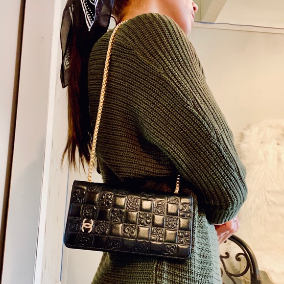 SOLD 🖤 - Picture 2 of 15